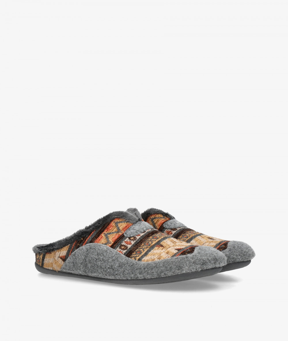 Zapatillas de casa Garzón  8450