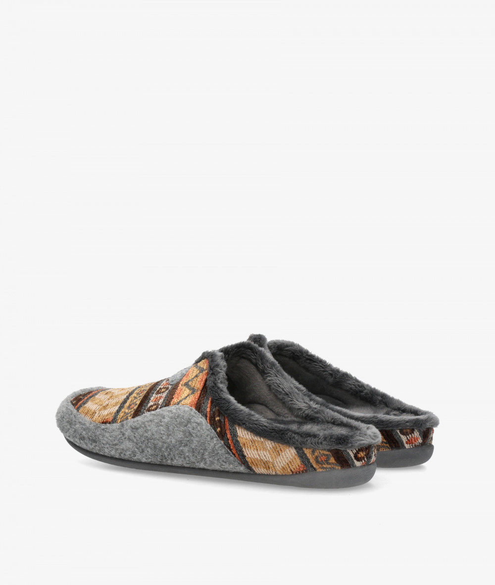 Zapatillas de casa Garzón  8450
