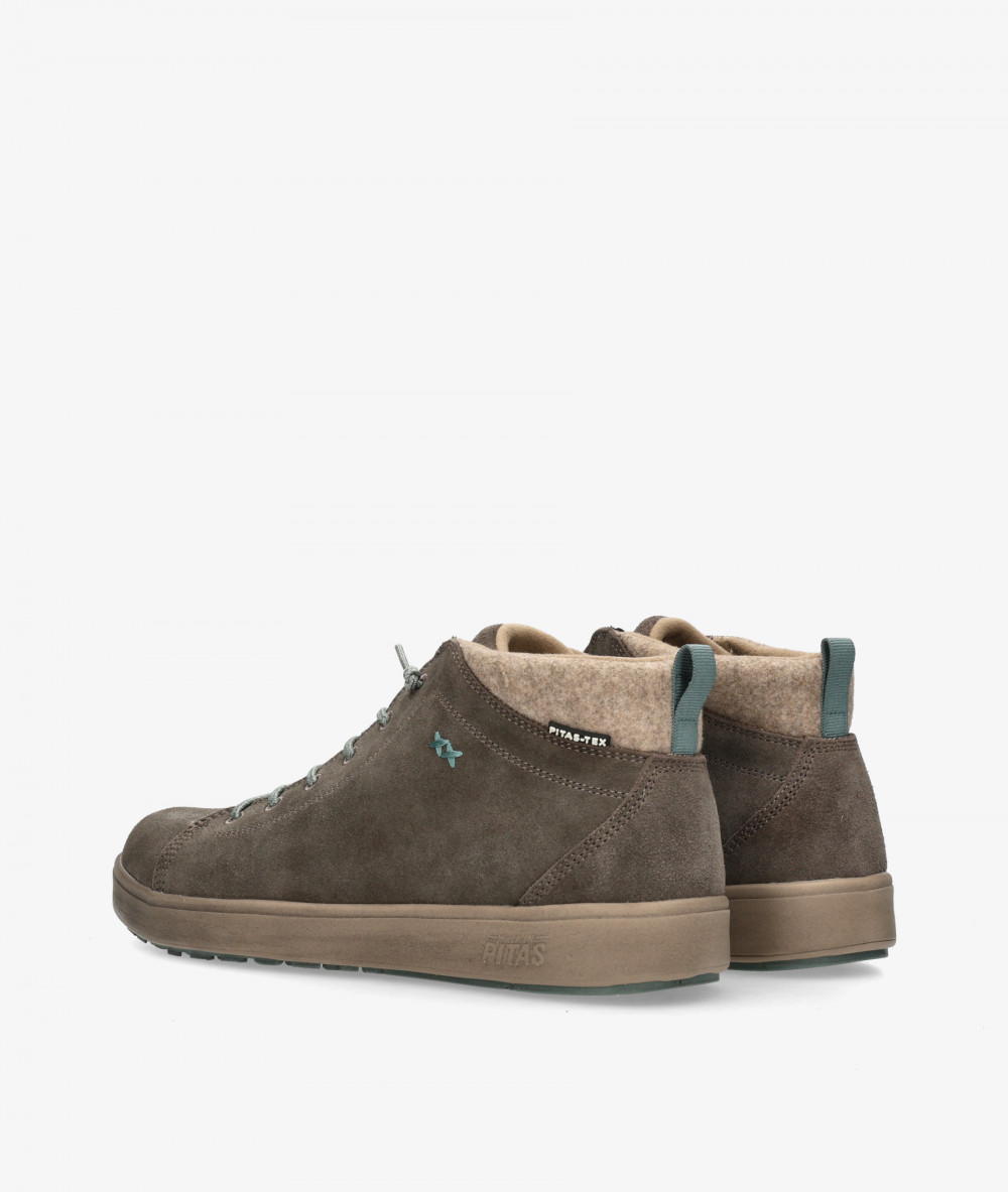 Walk in Pitas Boots  AUSTIN in taupe split suede