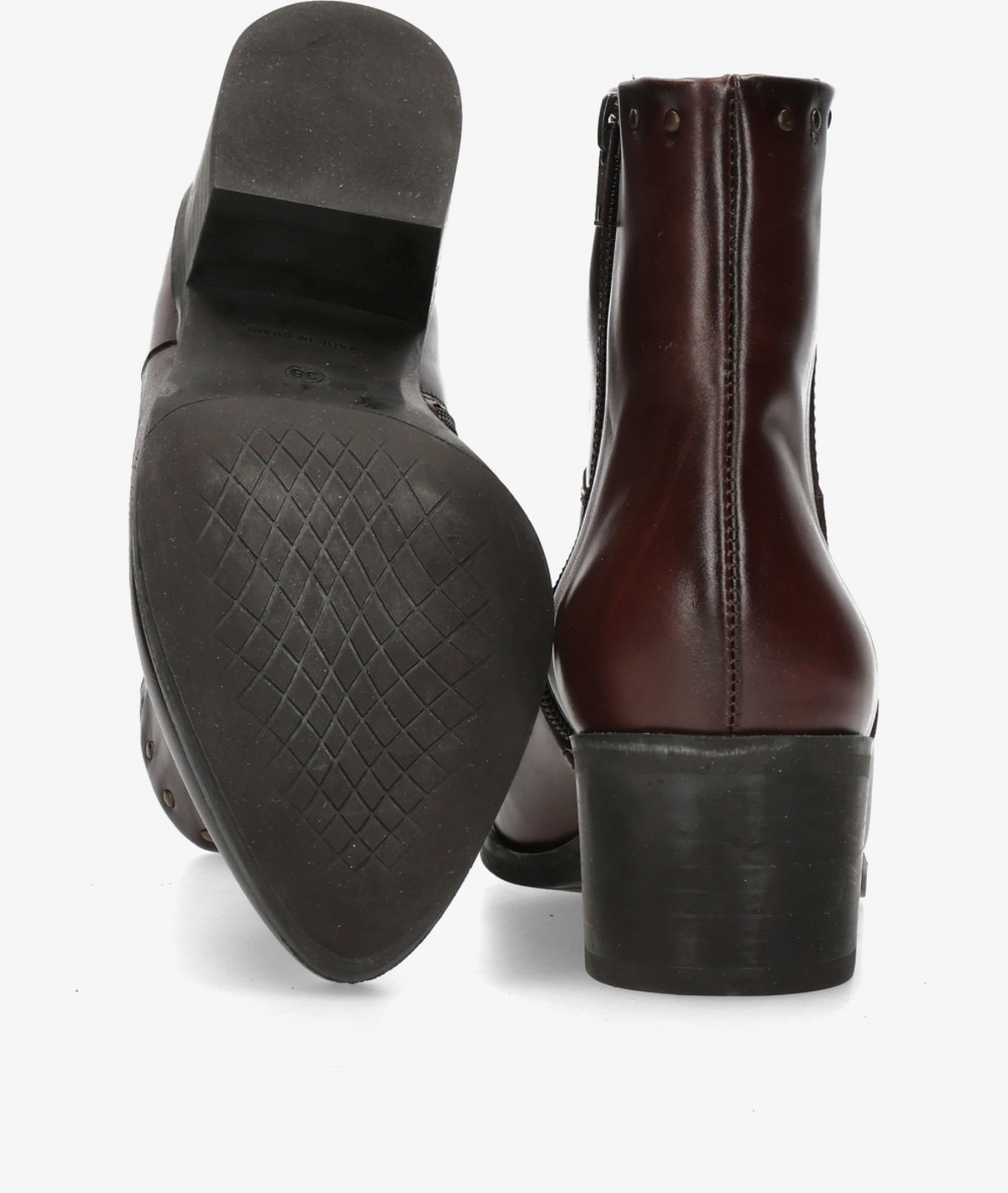 Botines pabloochoa.shoes  39514 en marrón