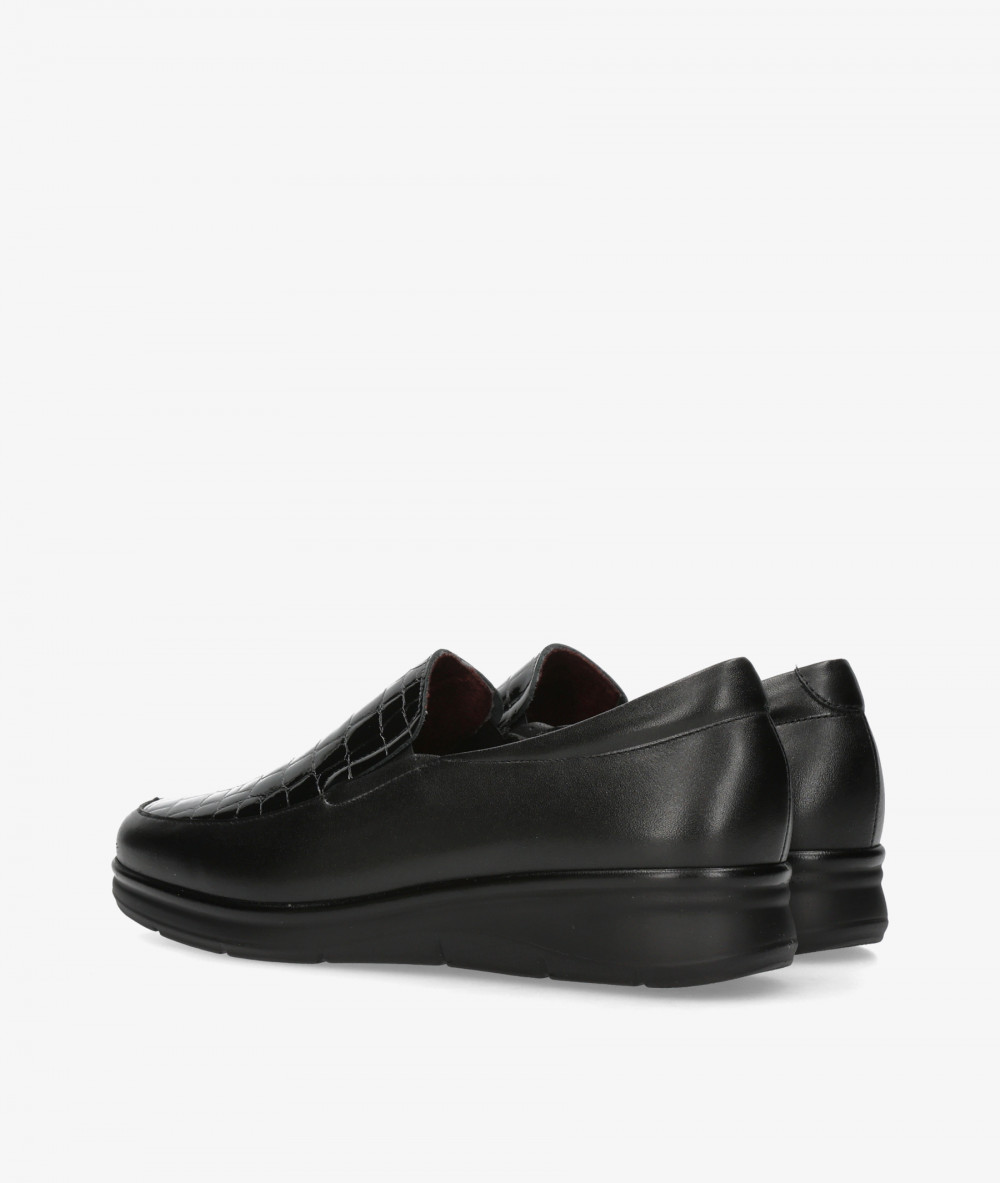 Pitillos Loafers 11503 in black
