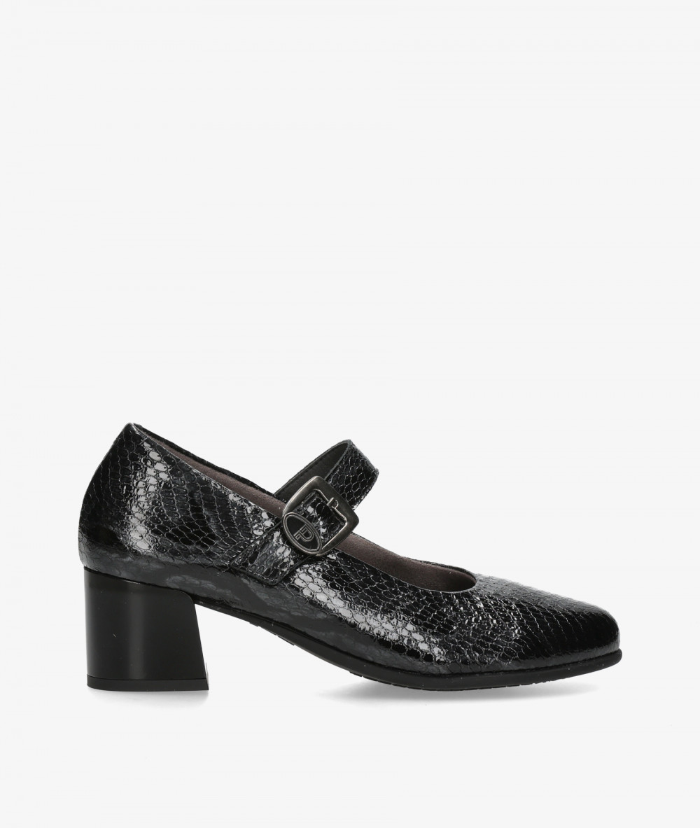 Pitillos Mercedes 11641 in black snake print