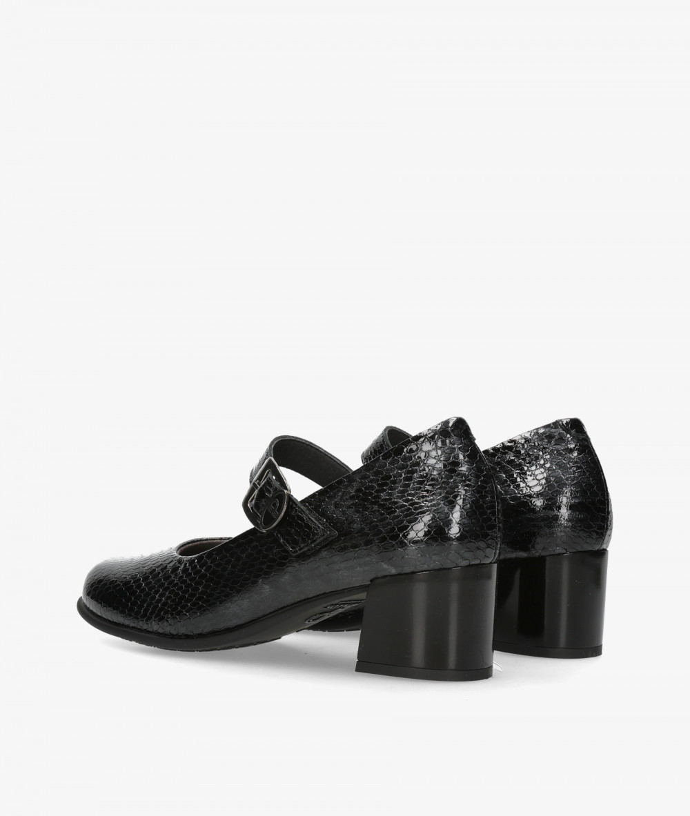Pitillos Mercedes 11641 in black snake print