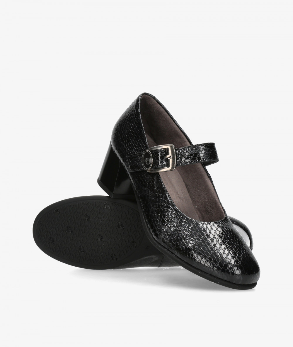 Pitillos Mercedes 11641 in black snake print