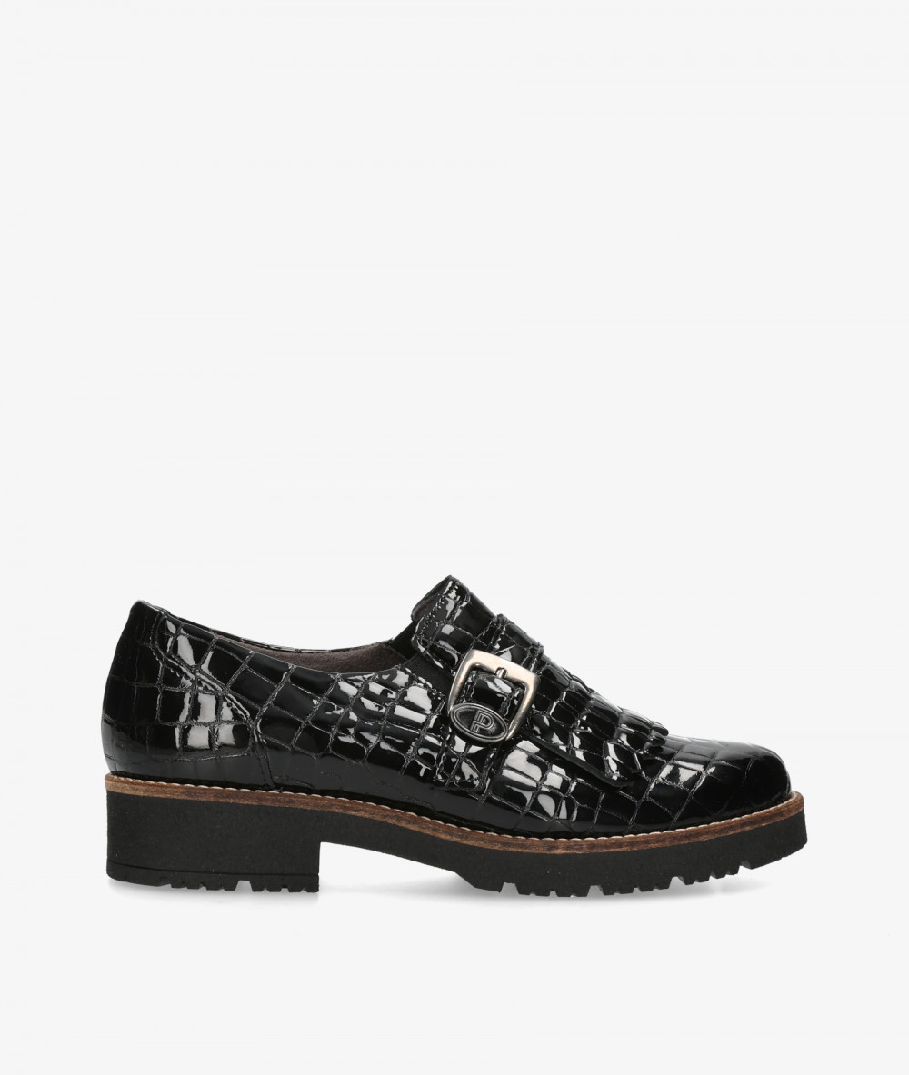 Pitillos Loafers 11560 in black patent leather