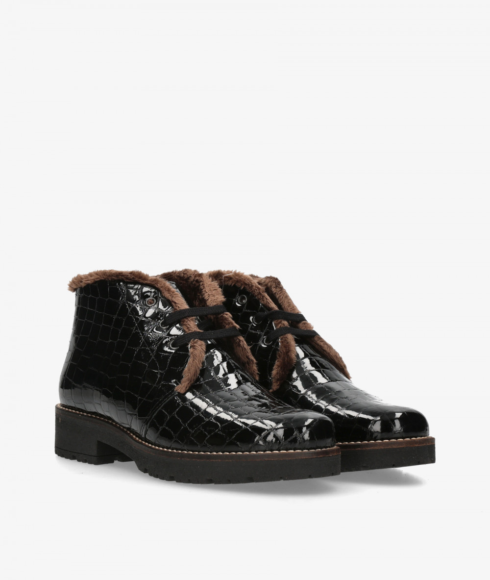 Botines Pitillos  10773 en charol negro