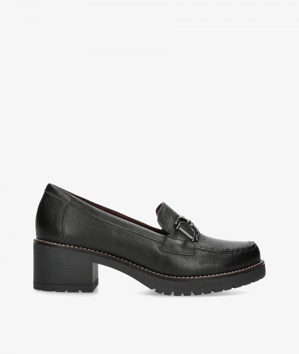 Mocasines Blanco y negro 20520 en negro