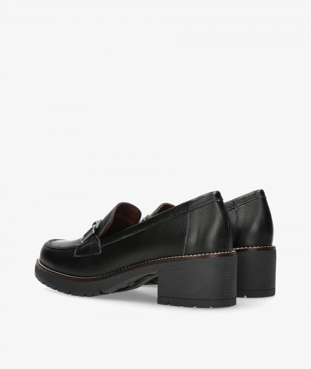 Mocasines Blanco y negro 20520 en negro
