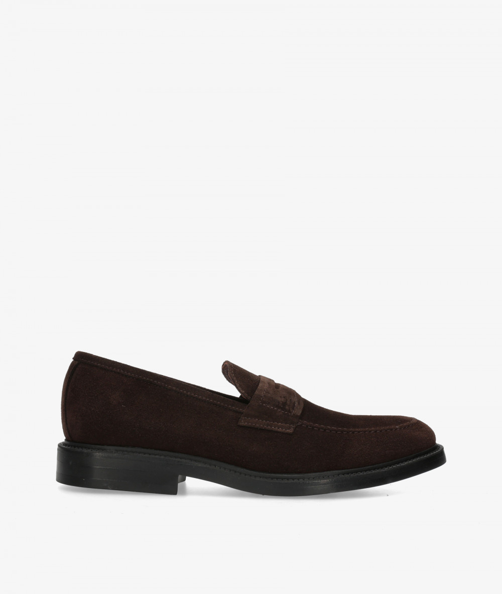 Kénnebec Loafers 21720 in brown suede