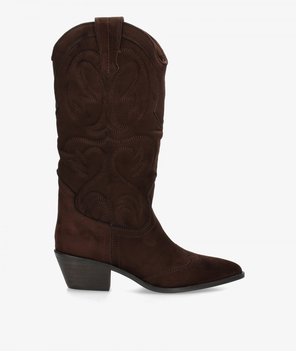 Botas Corina M6750 en marrón