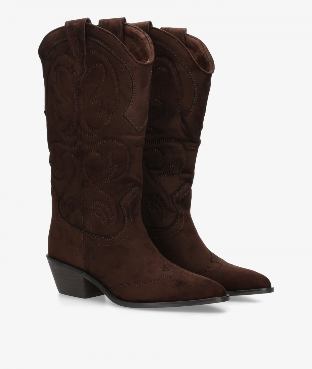 Botas Corina M6750 en marrón