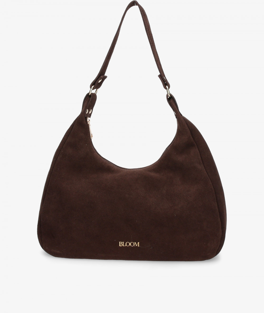 Elevate your look! Our BOLSO de COLGAR collection a combination of design, quality and comfort for your daily outfits