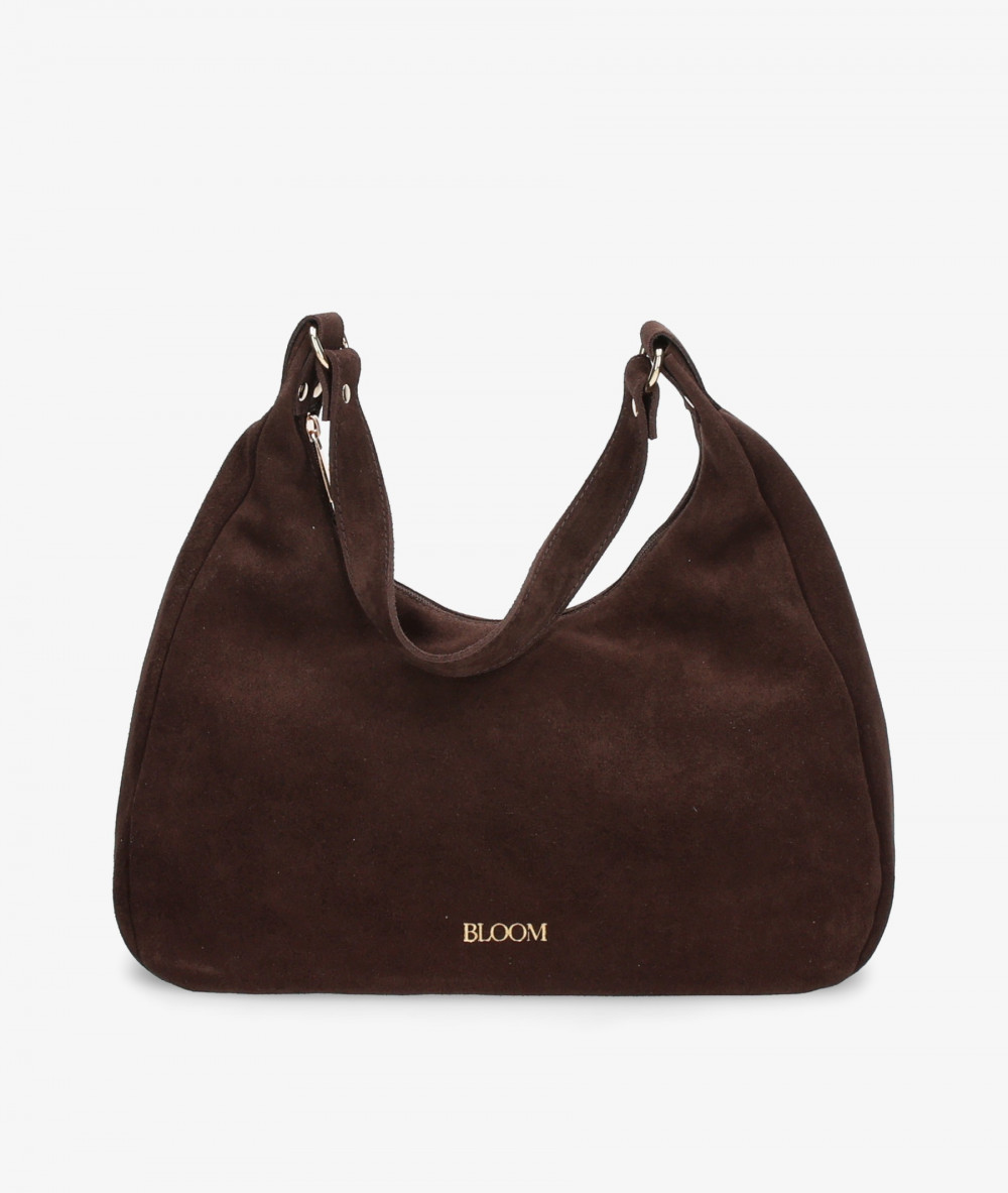 Elevate your look! Our BOLSO de COLGAR collection a combination of design, quality and comfort for your daily outfits