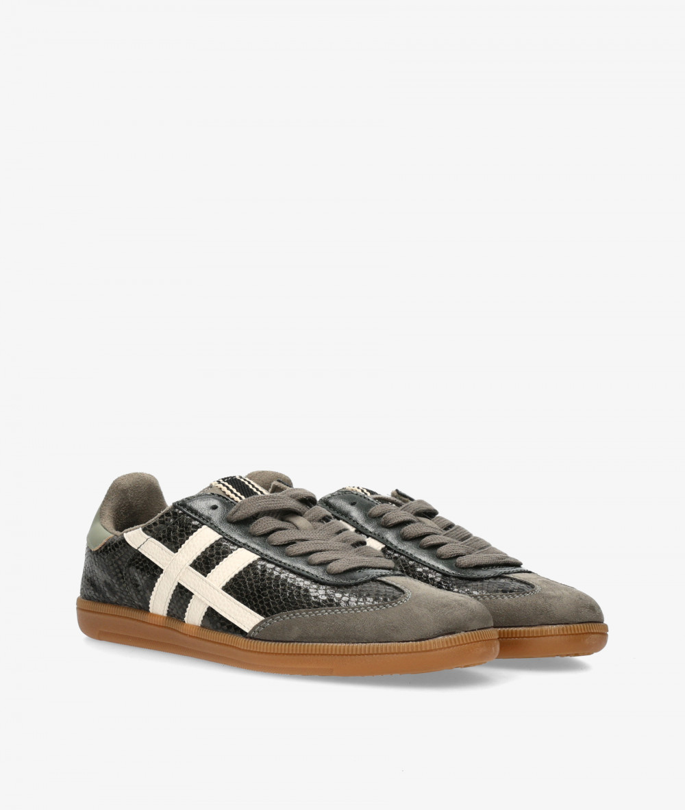 Deportivos Corina M6518 en caki