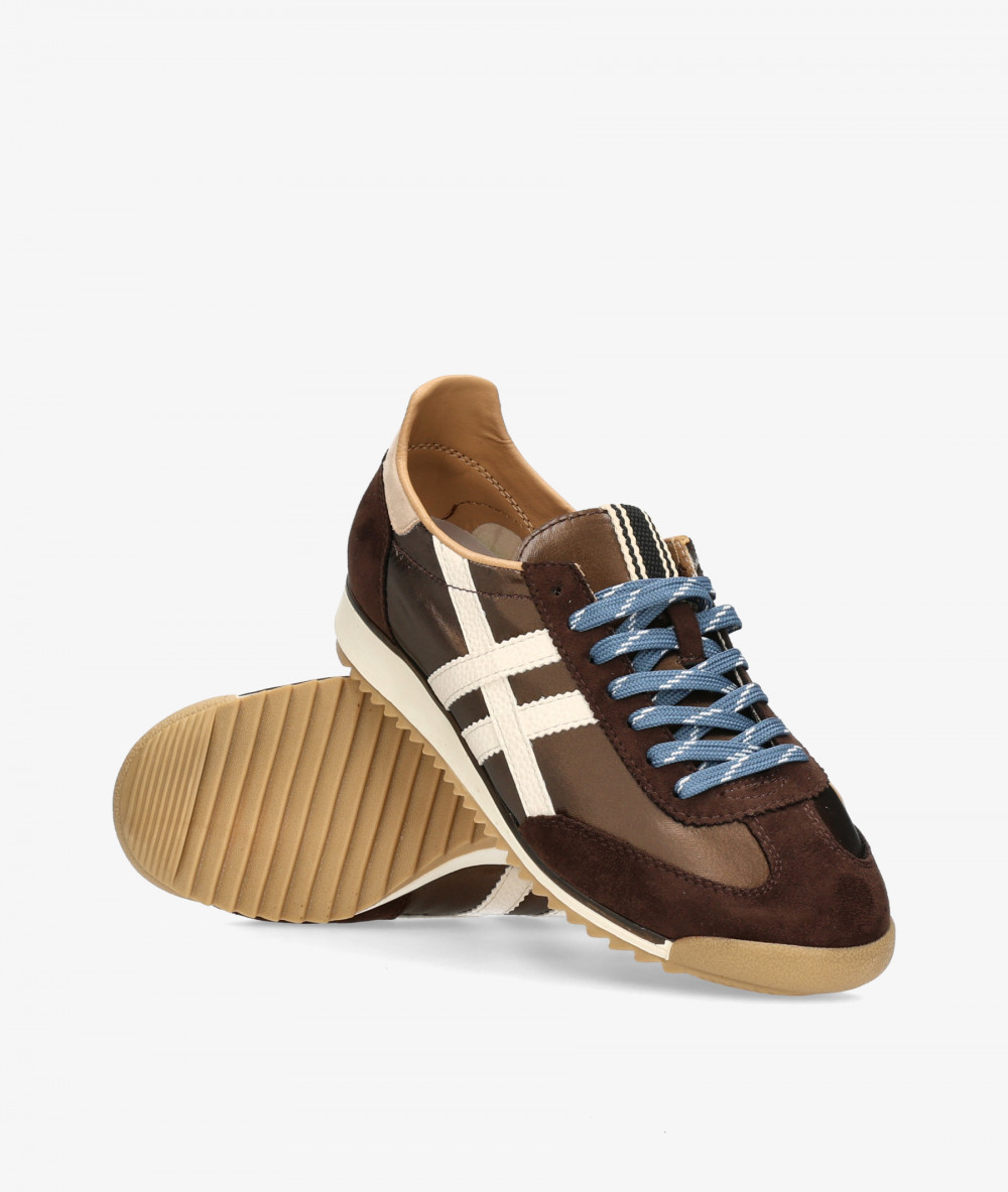 Deportivos Corina  M6515 en marrón