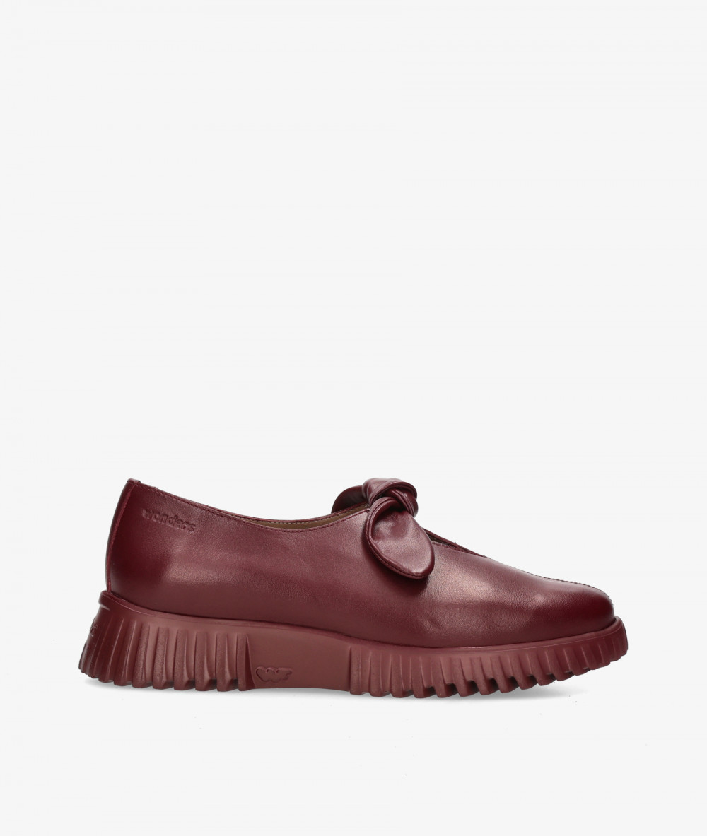 Zapatos Wonders  A-4421 en burdeos