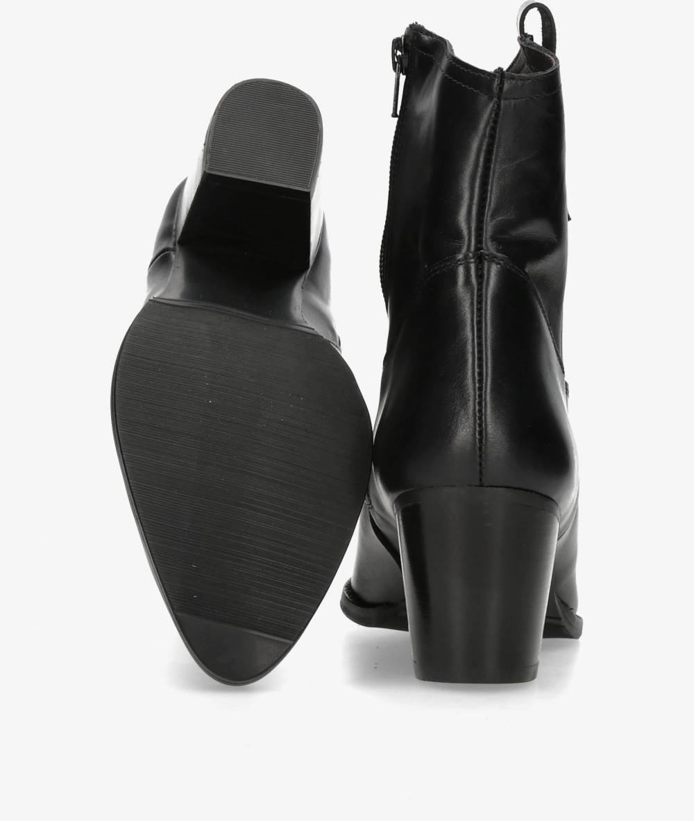 Botines Kénnebec  671 en negro