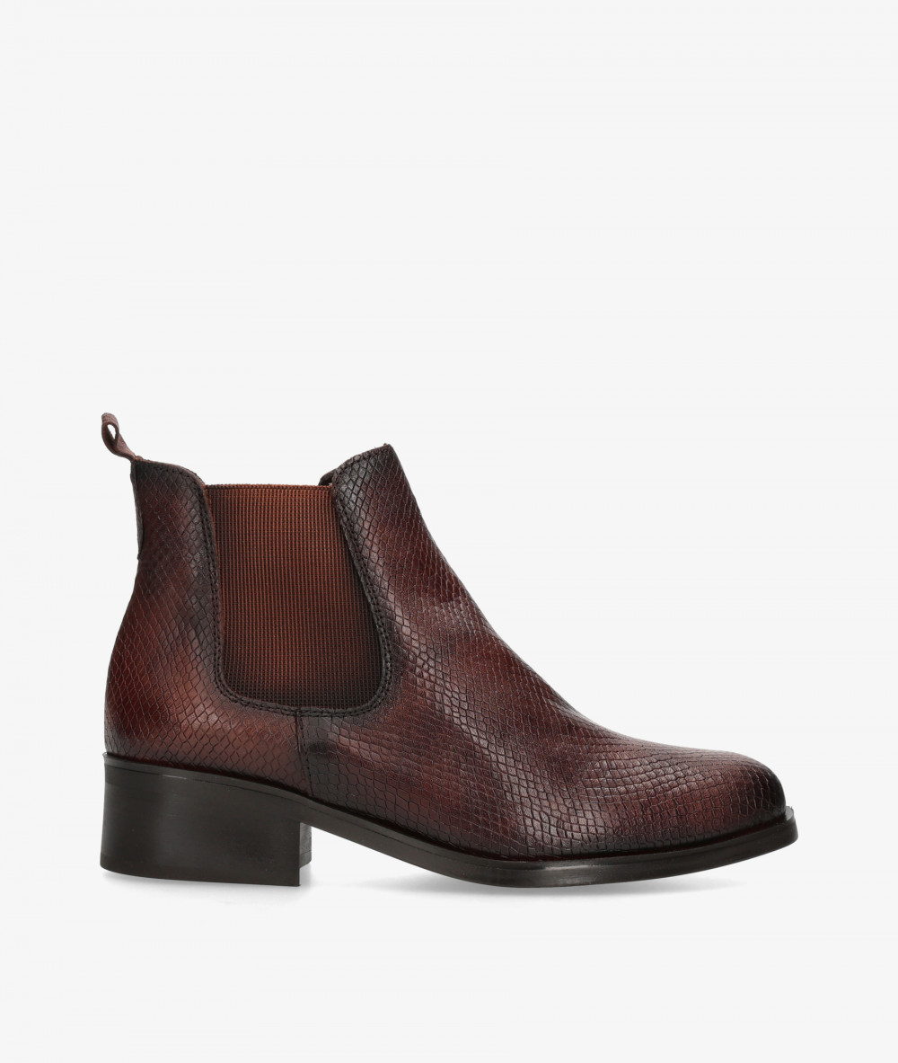 Botines pabloochoa.shoes  8401 en serpiente marrón