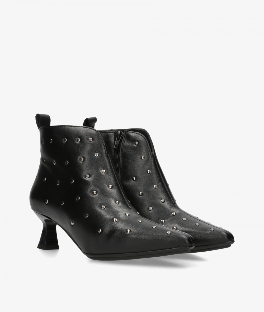Botines pabloochoa.shoes  6690 en negro