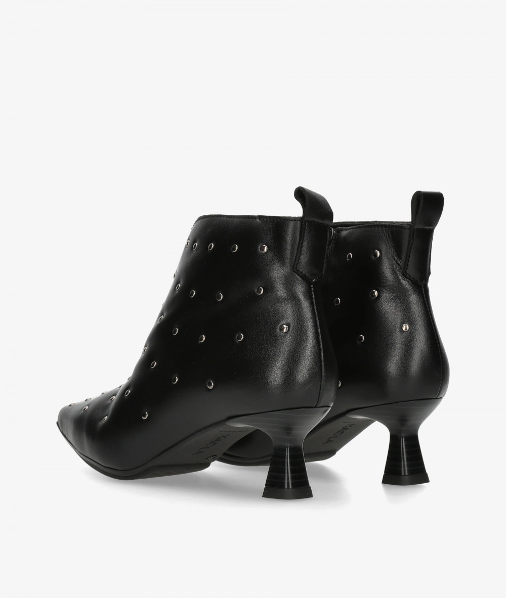 Botines pabloochoa.shoes  6690 en negro