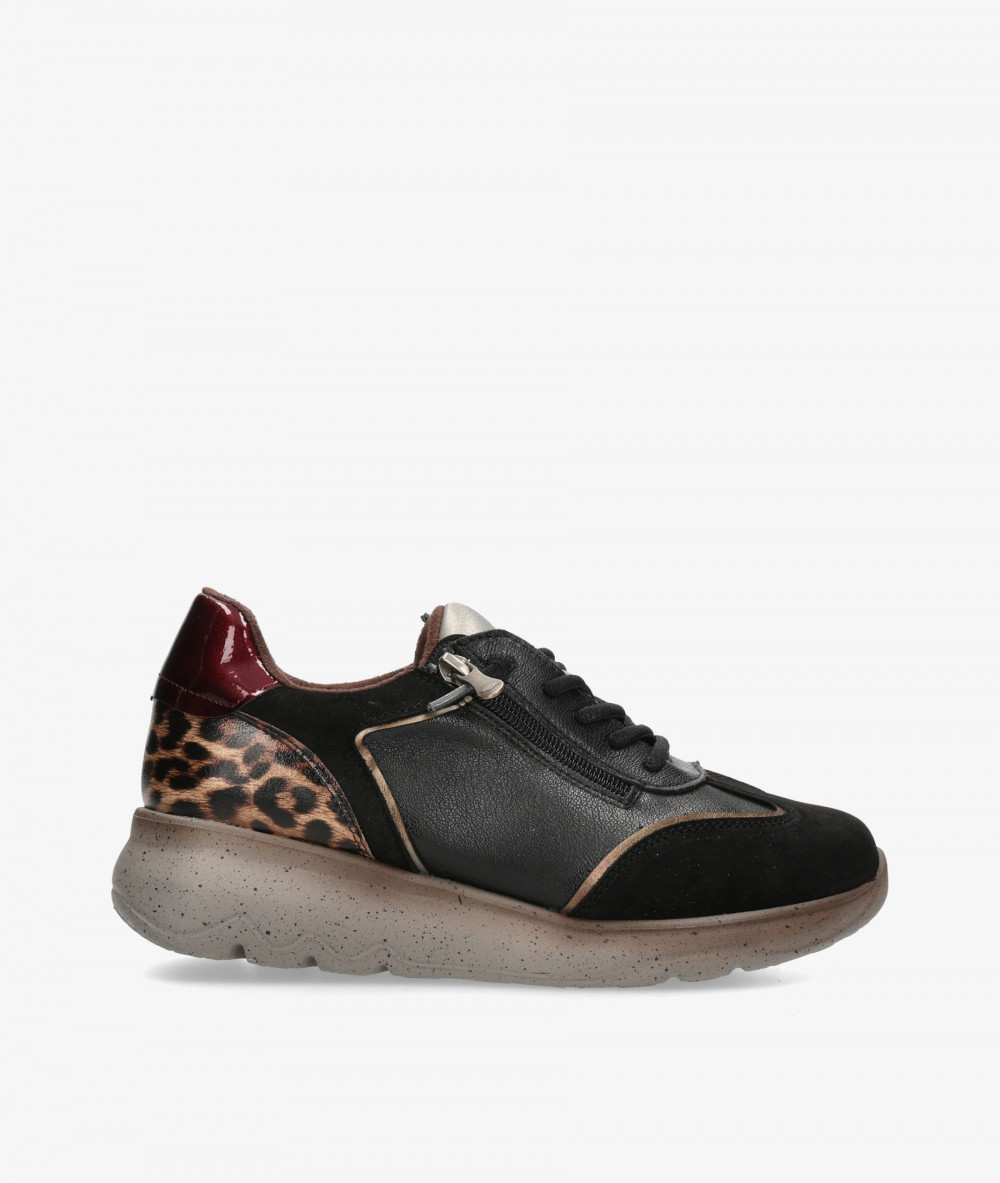 Deportivos MEGHAN SOFT 8003 en negro