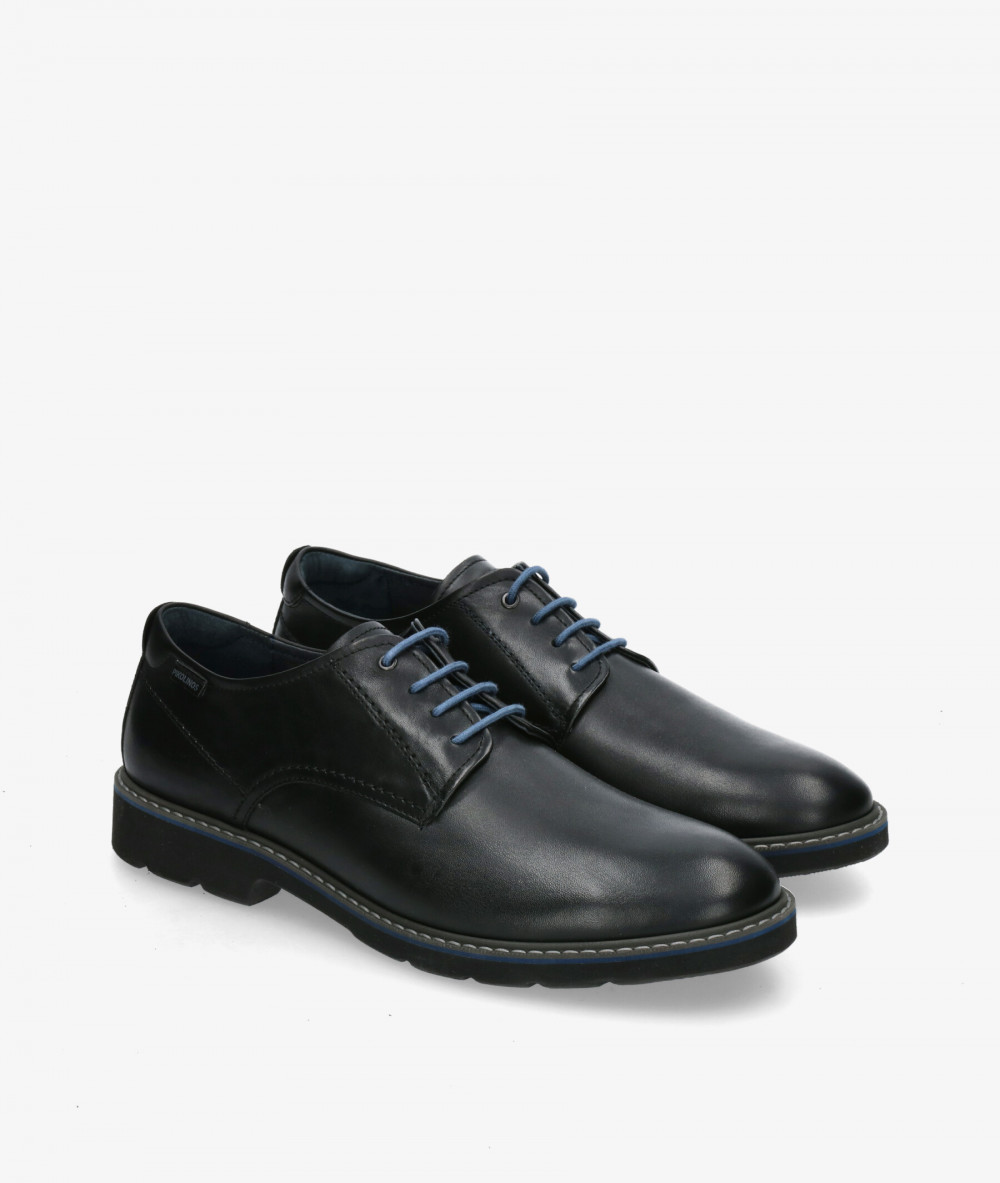 Zapatos de cordones Pikolinos M7D-4289 en negro
