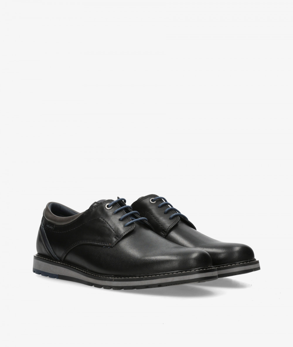 Zapatos de cordones Pikolinos M8J-4331 en negro