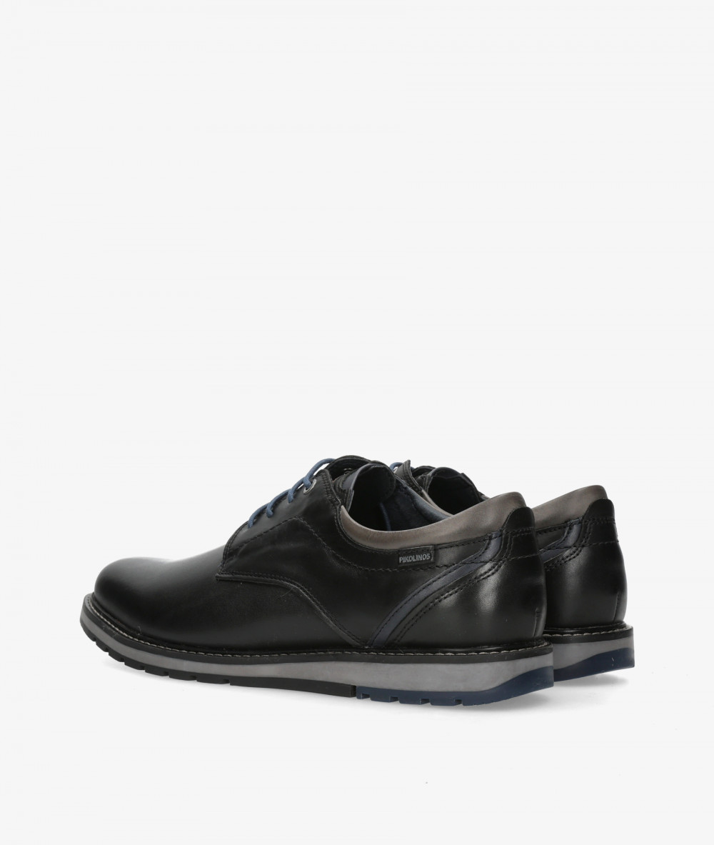 Zapatos de cordones Pikolinos M8J-4331 en negro