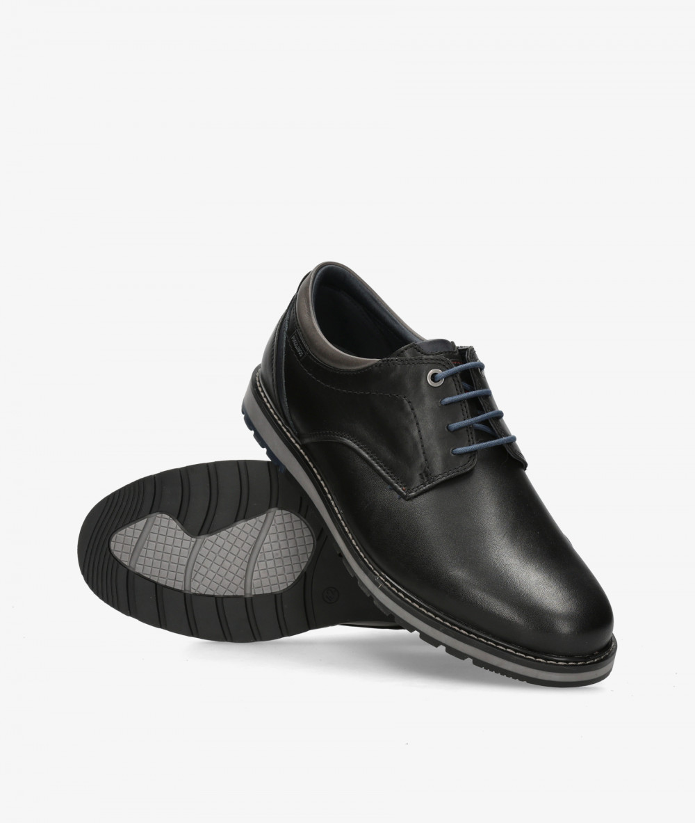 Zapatos de cordones Pikolinos M8J-4331 en negro