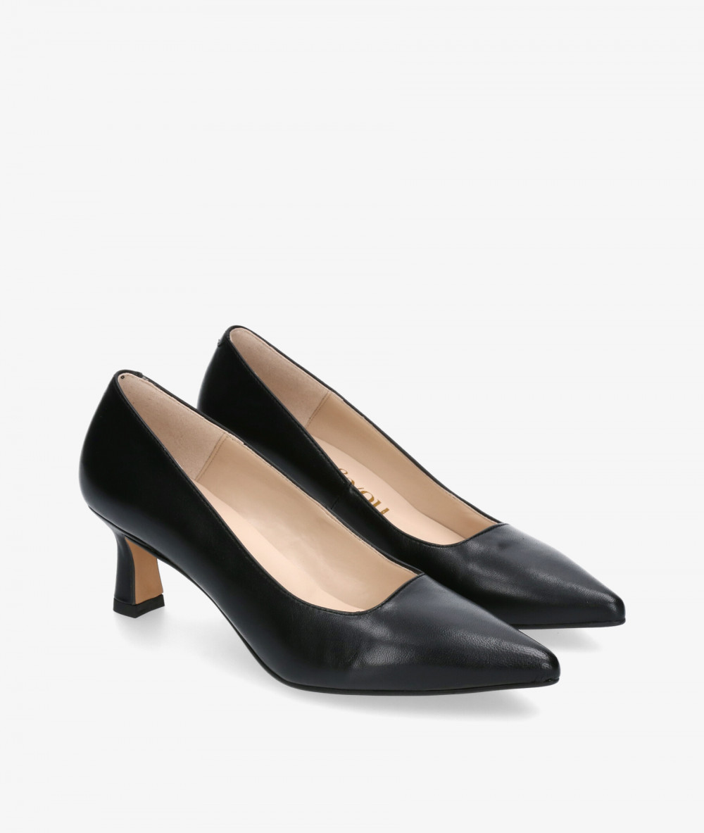 Zapatos kitten heels 2025