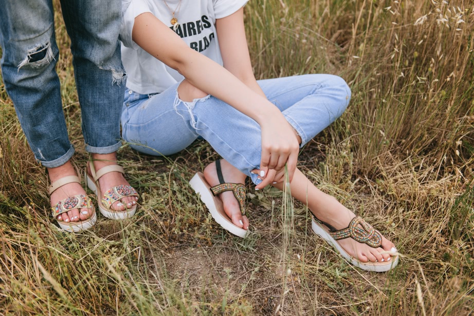 Sandalias traveris marron mujer