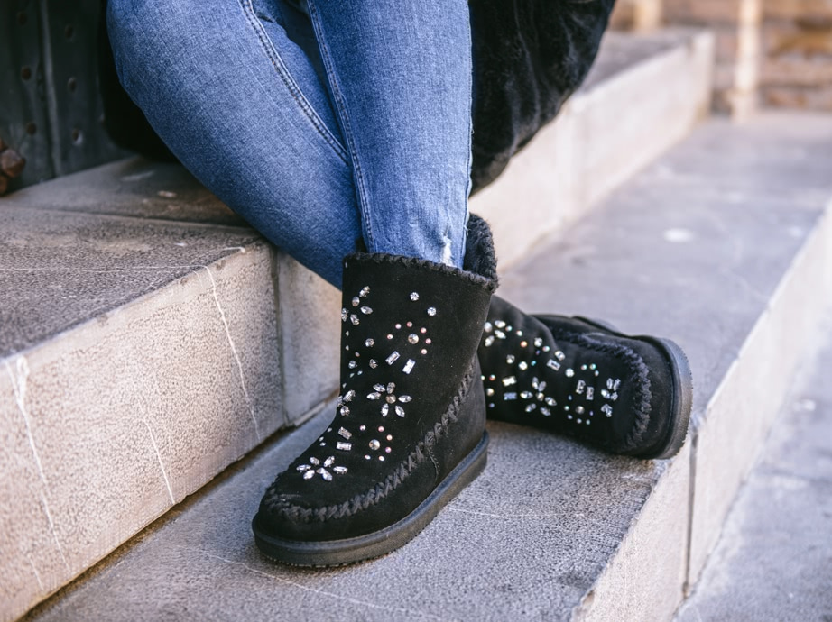 Botas serraje negro con strass de Gioseppo