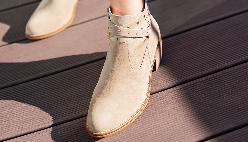 Privación Vacío Brote Consejos para limpiar zapatos de ante - allabout.shoes