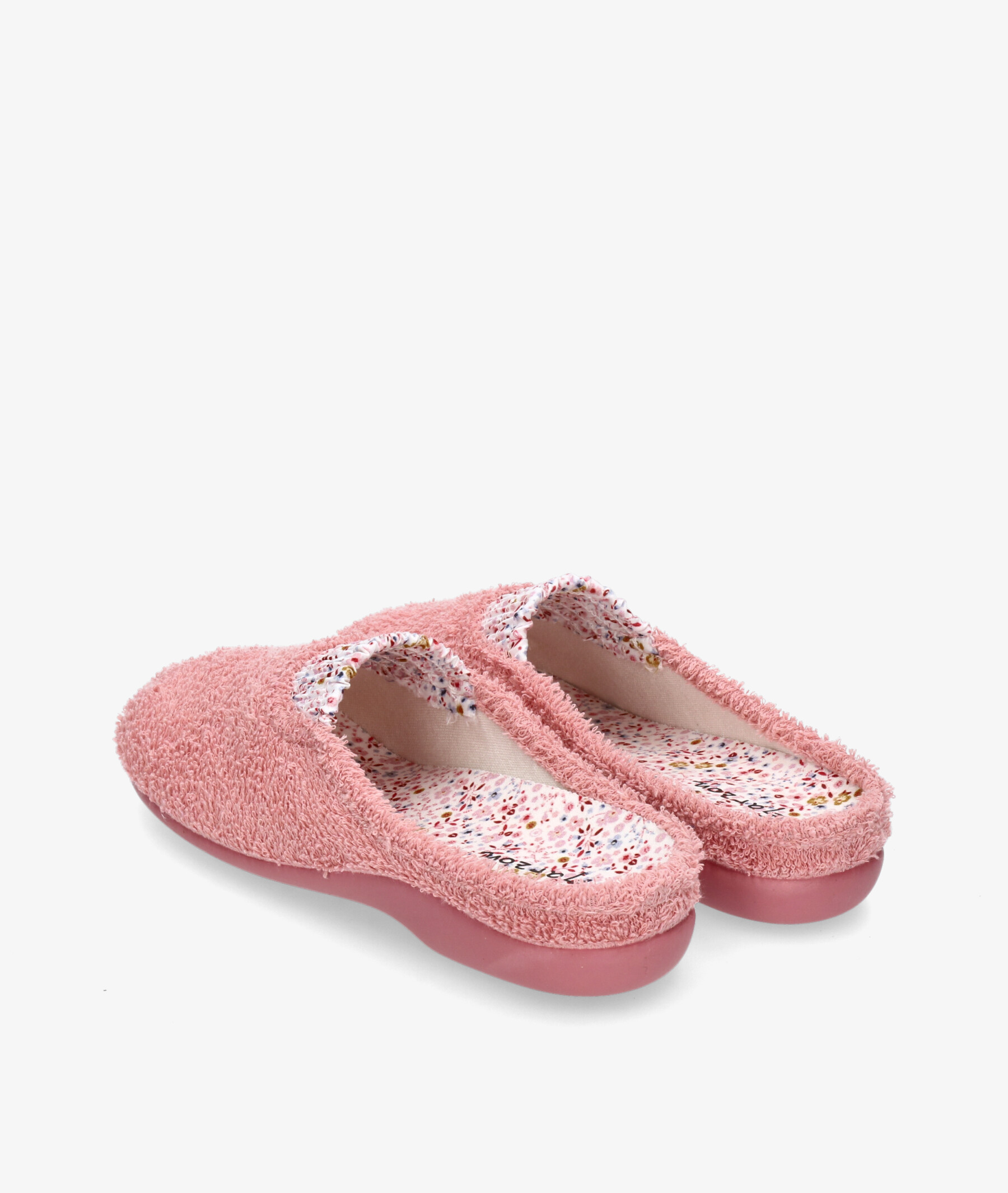 plateau chucks converse